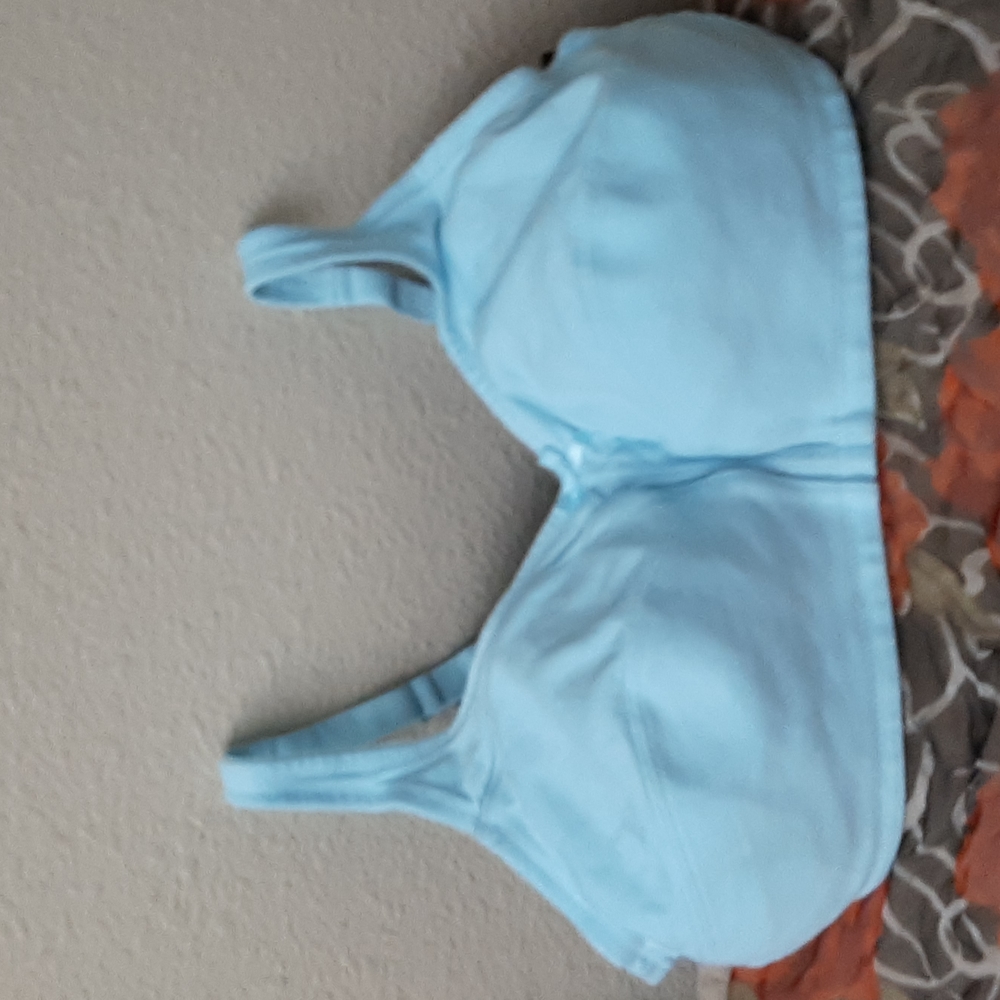 CONFORT CHOICE BRA, 100% cotton,  like new condition.